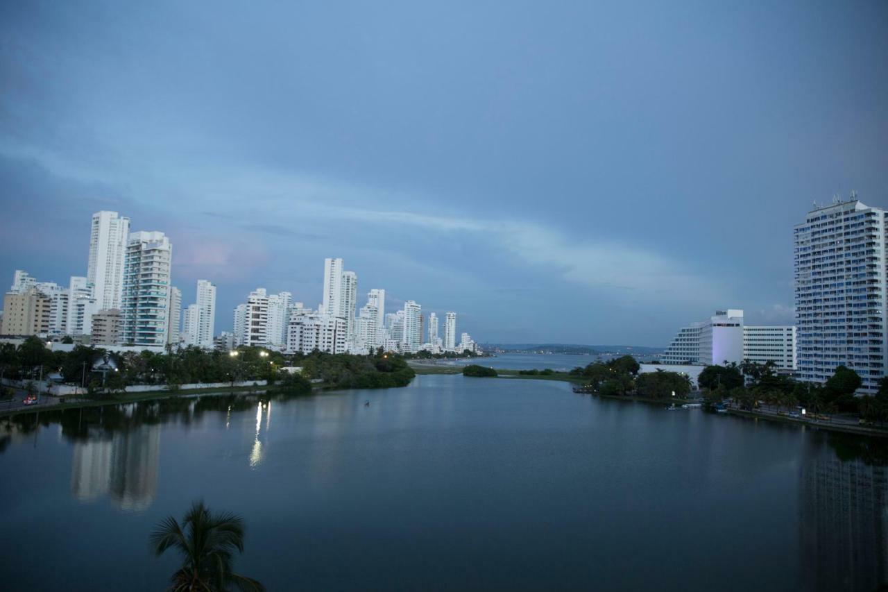 Poseidon Lake Apartments Cartagena Eksteriør billede