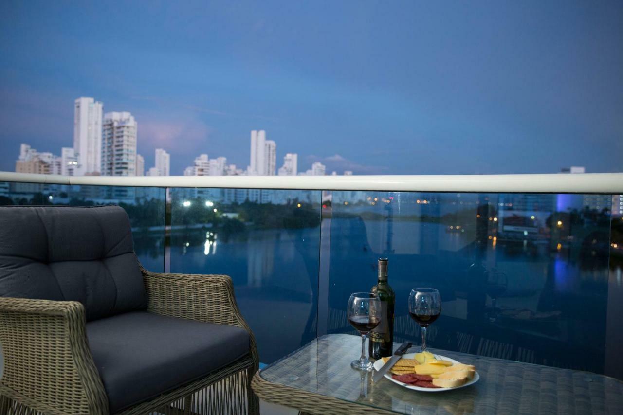 Poseidon Lake Apartments Cartagena Eksteriør billede