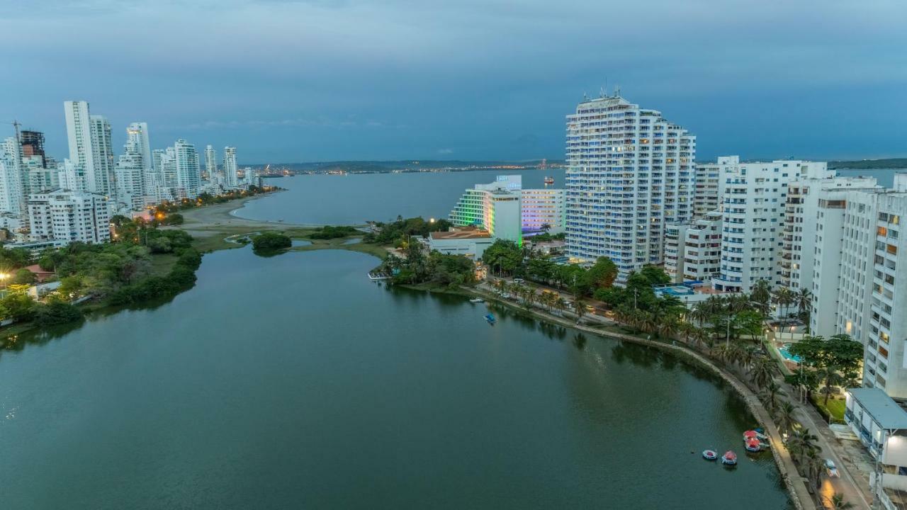 Poseidon Lake Apartments Cartagena Eksteriør billede